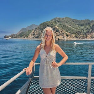 Meet your Posher, Ellie